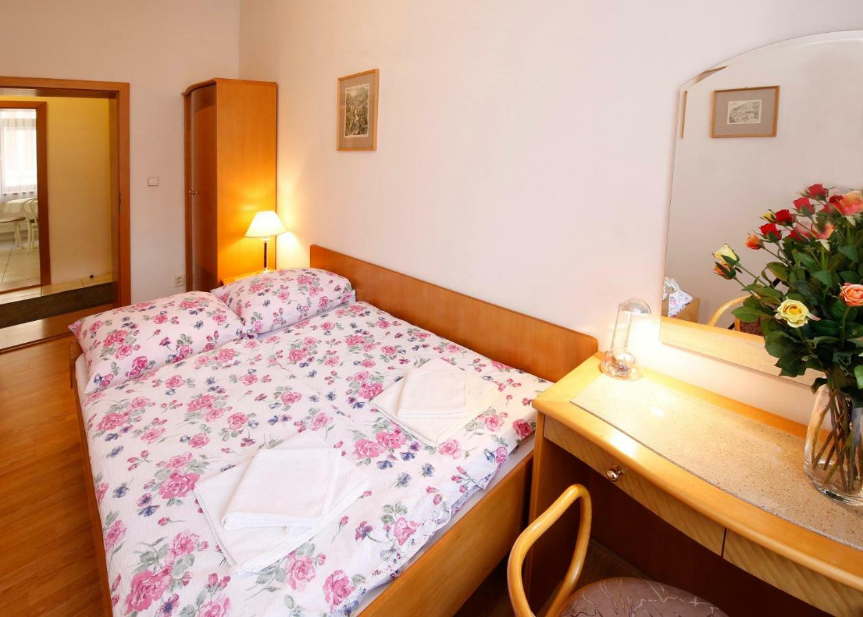 Apartman Moravska Karlsbad Buitenkant foto